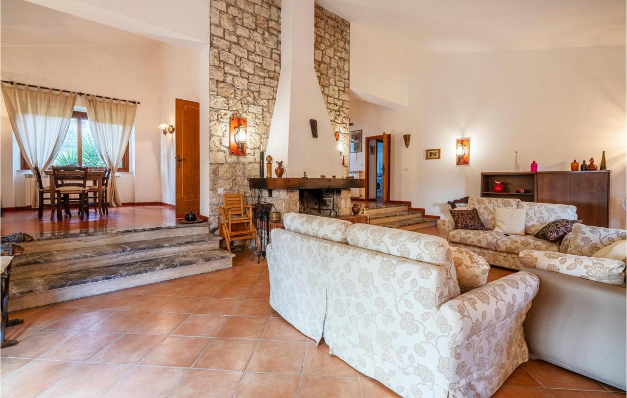 Amazing Home In Saturnia With Wifi エクステリア 写真