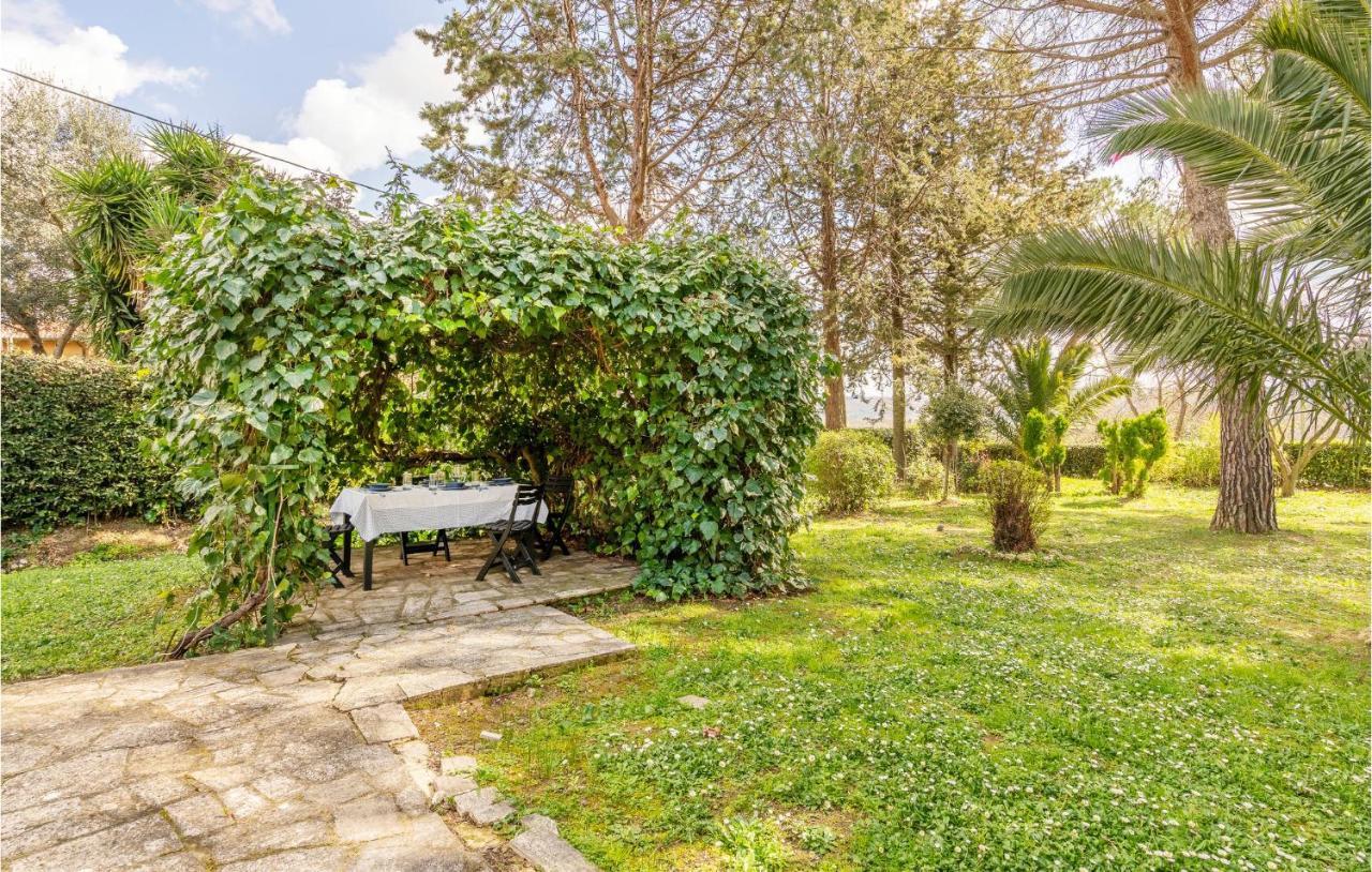 Amazing Home In Saturnia With Wifi エクステリア 写真