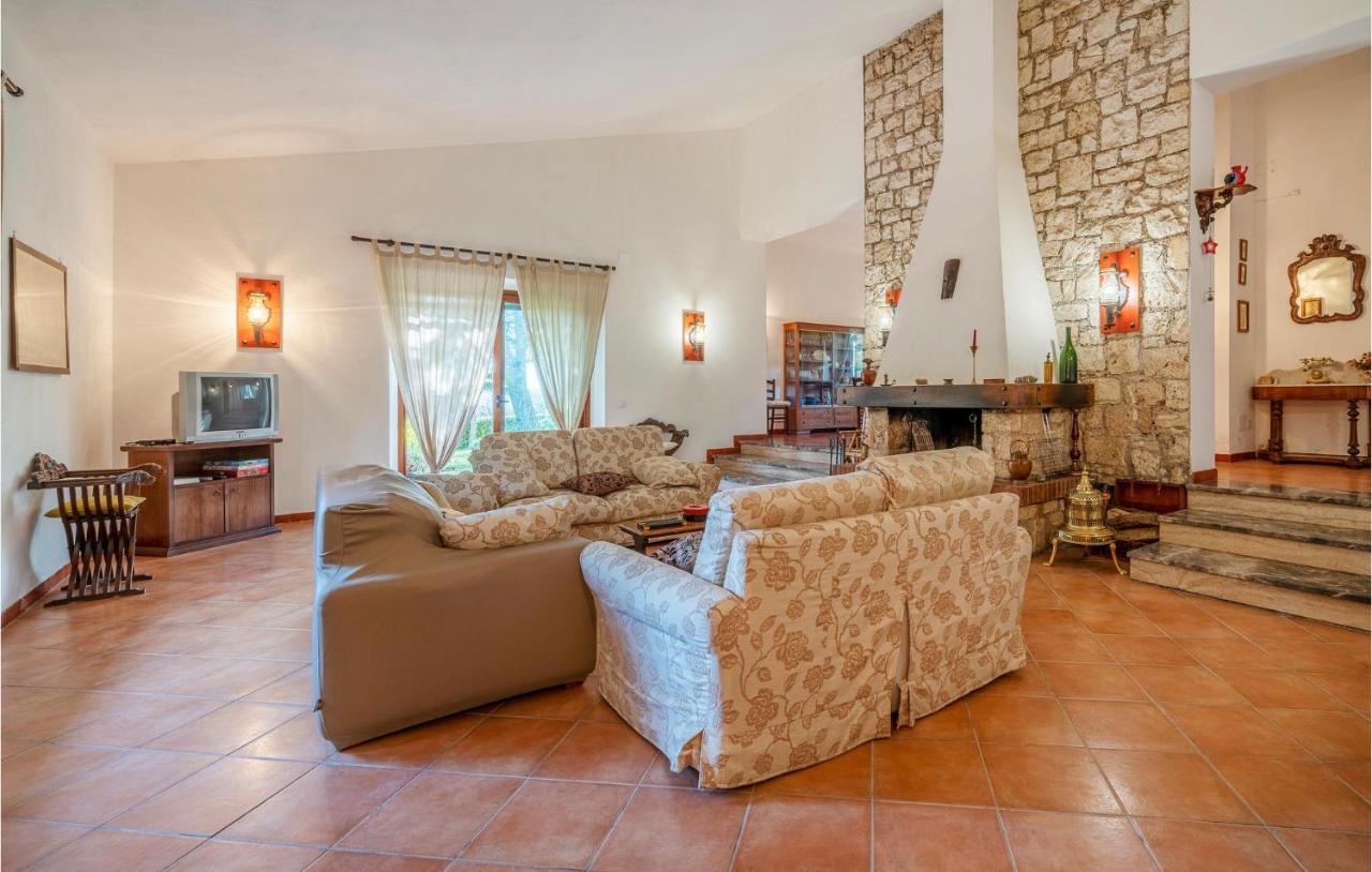 Amazing Home In Saturnia With Wifi エクステリア 写真
